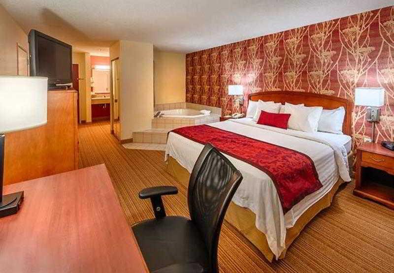 คอร์ตยาร์ด เรโน Hotel รีโน ภายนอก รูปภาพ